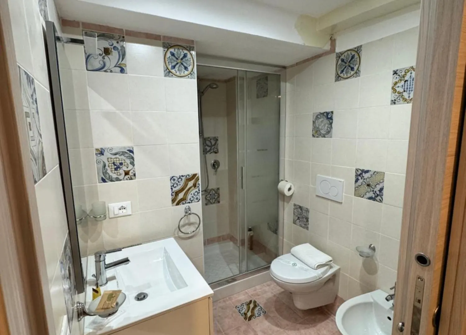 Taormina'S Sun Apartment Italy